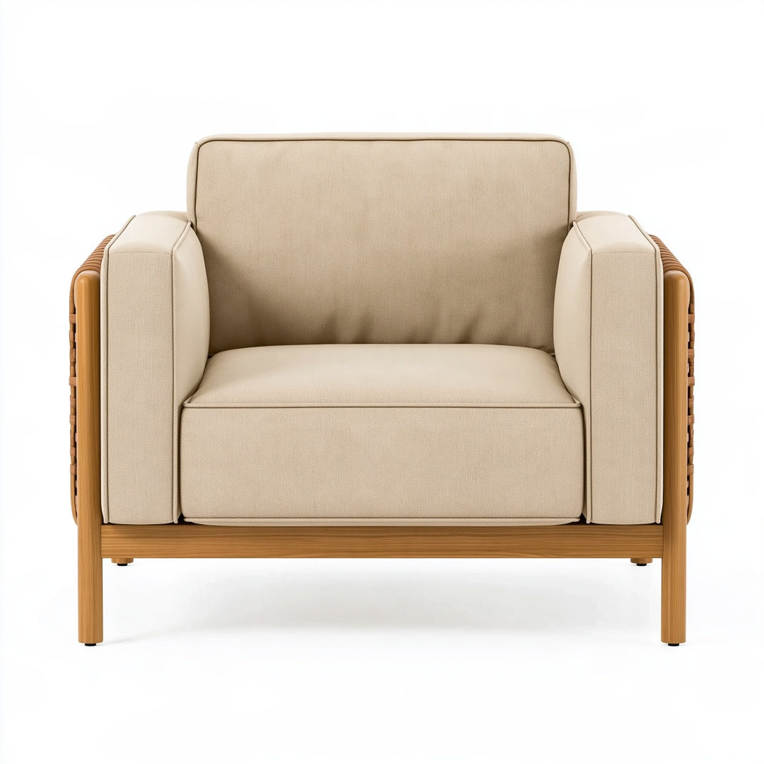 Poltrona PAVRIXO in tessuto beige con struttura in legno intrecciato, dimensioni 85x85x82 cm, stile naturale.