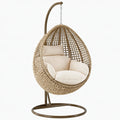 Poltrona sospesa PAVRIXO in fibra intrecciata beige con struttura in metallo, stile boho, misura 105x105x195 cm per interni.